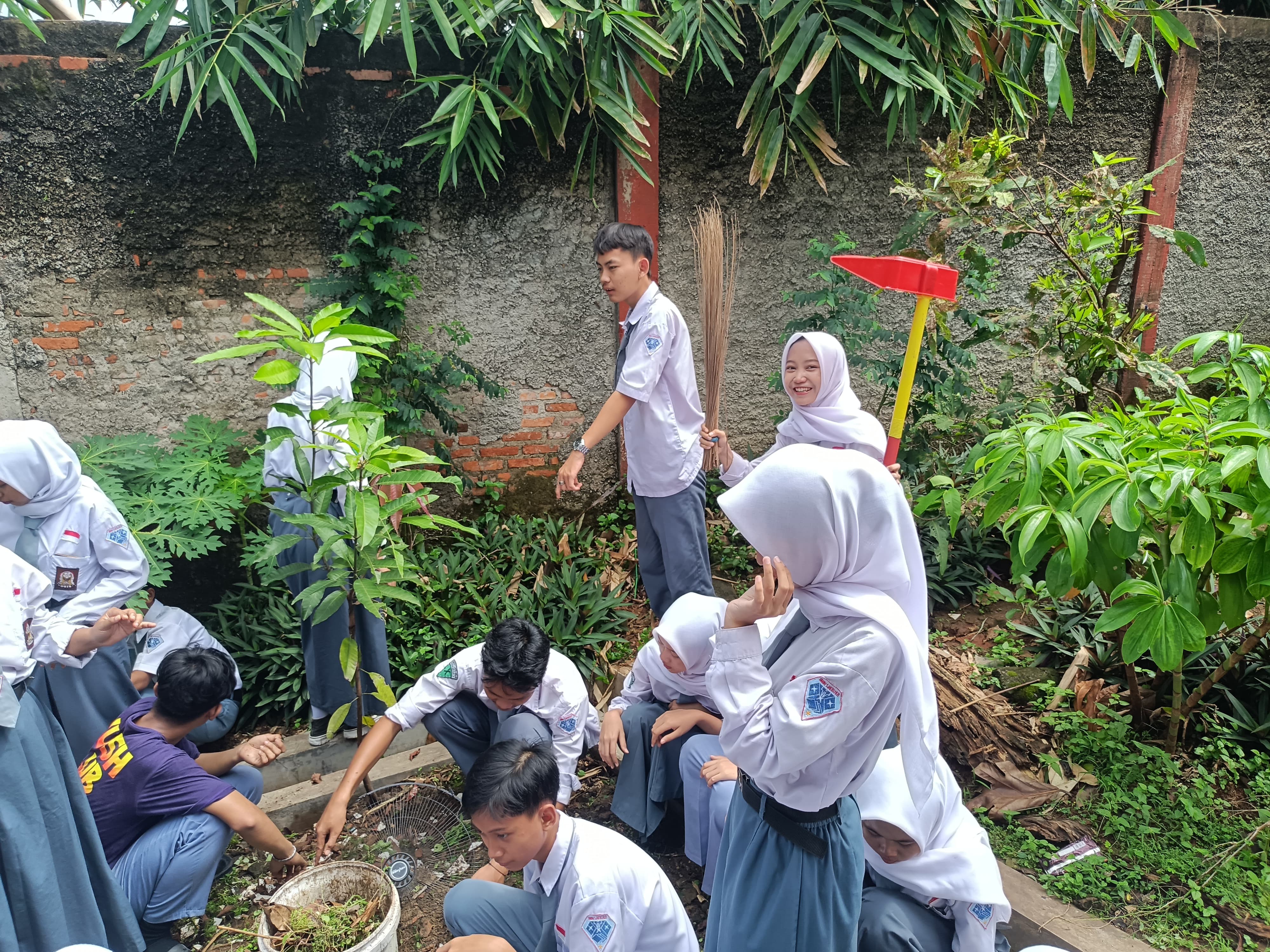 IMG-20250519-WA0016
